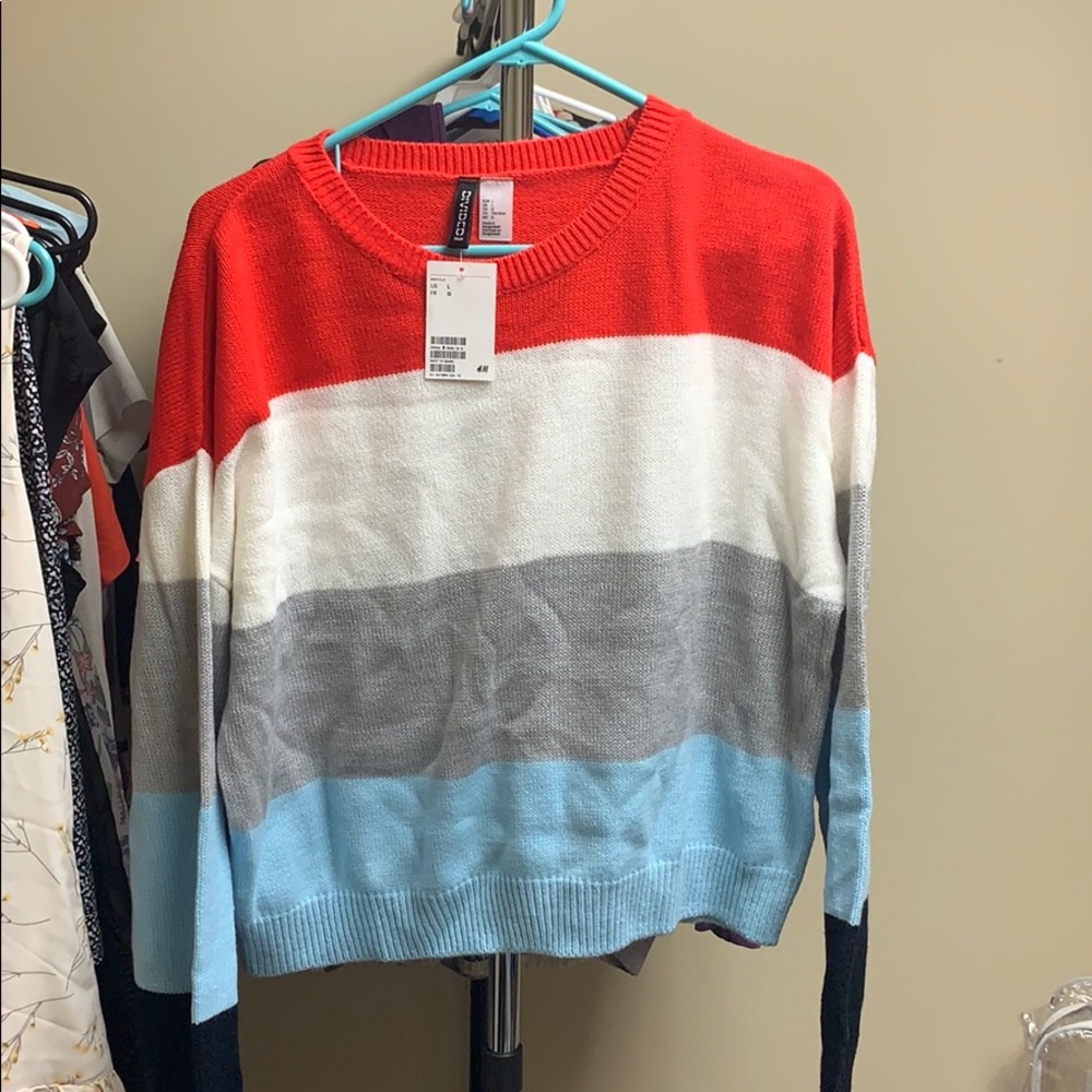 H&M colorblock light sweater - Women’s size L